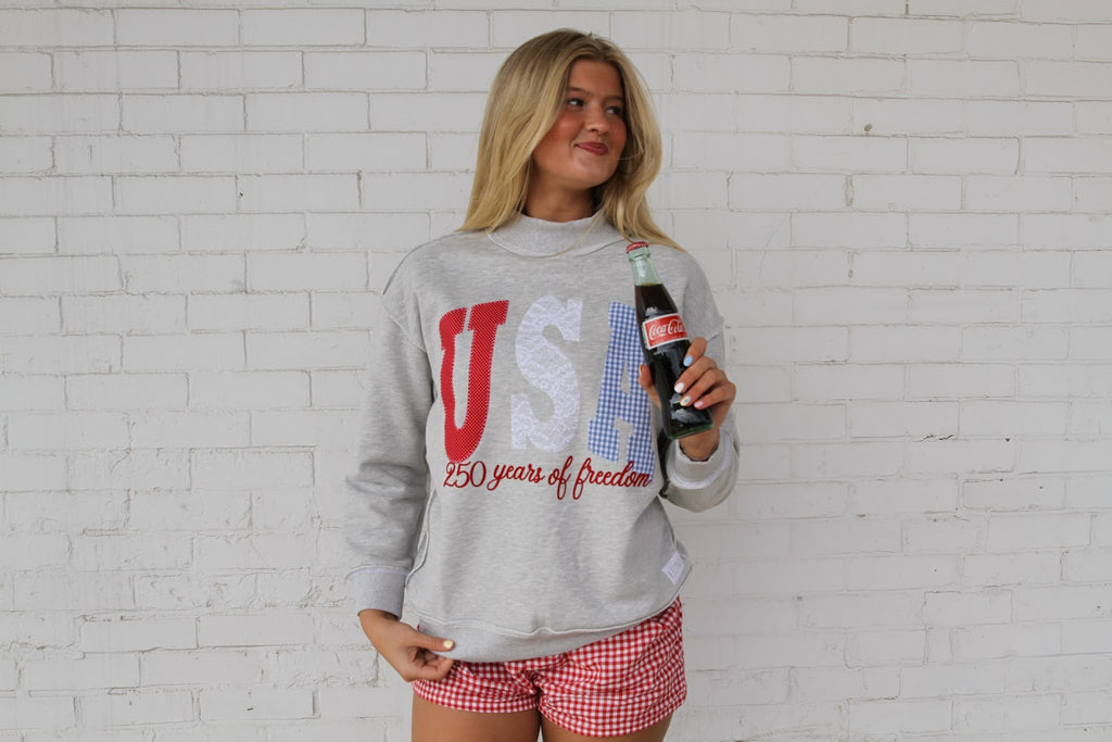 PATCHWORK USA + 250 YEARS OF FREEDOM (embroidered) - GREY MOCKNECK