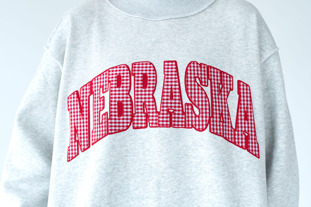 NEBRASKA (red gingham + red) - GREY MOCKNECK