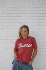 SIGNATURE AMERICA - IVORY/RED POLKA DOT - CRIMSON TSHIRT