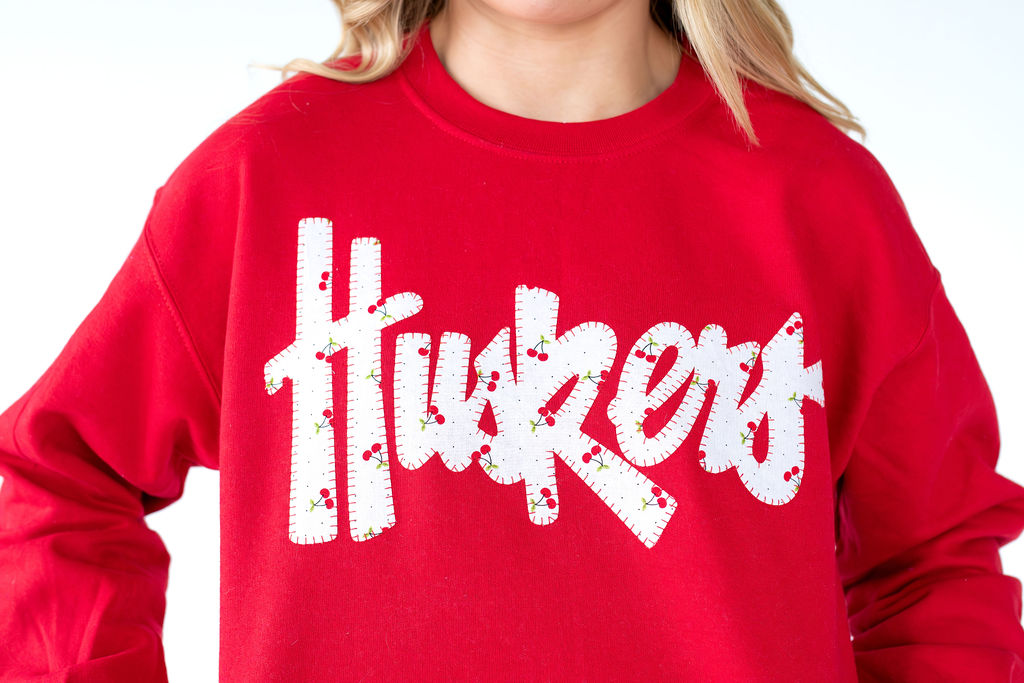 CHERRY HUSKERS SCRIPT - RED CREW