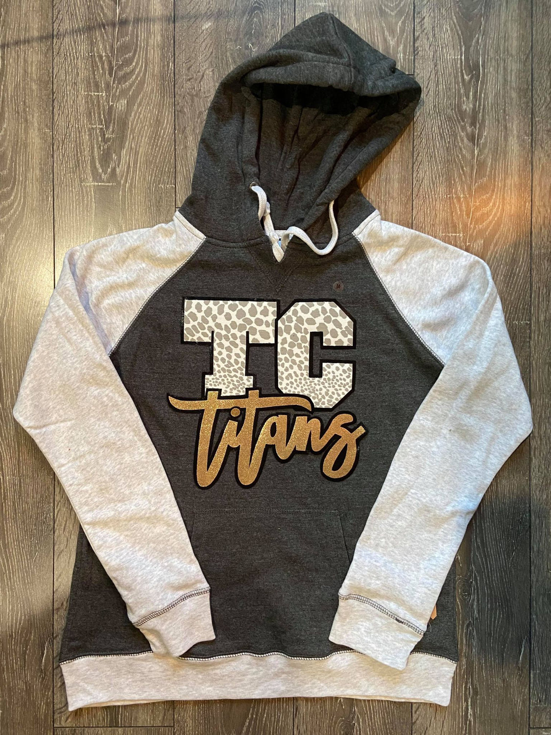 TC TITANS - GREY COLORBLOCK HOODIE
