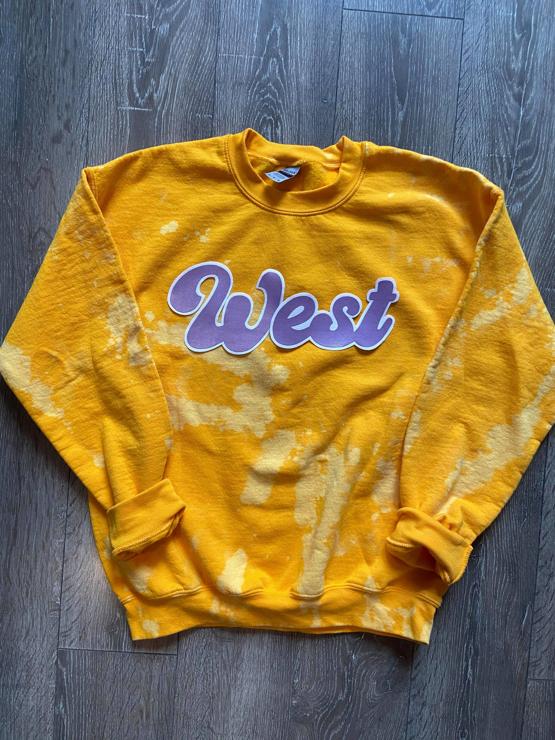 WEST - GOLD DYED CREW