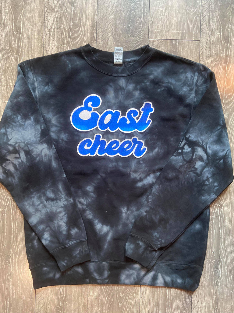 EAST CHEER - BLACK DYED CREW