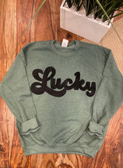 GILDAN CREW- *FIVE* ST. PATTIE'S DAY DESIGNS