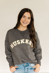 CHENILLE HUSKERS - GREY SUEDED CREW