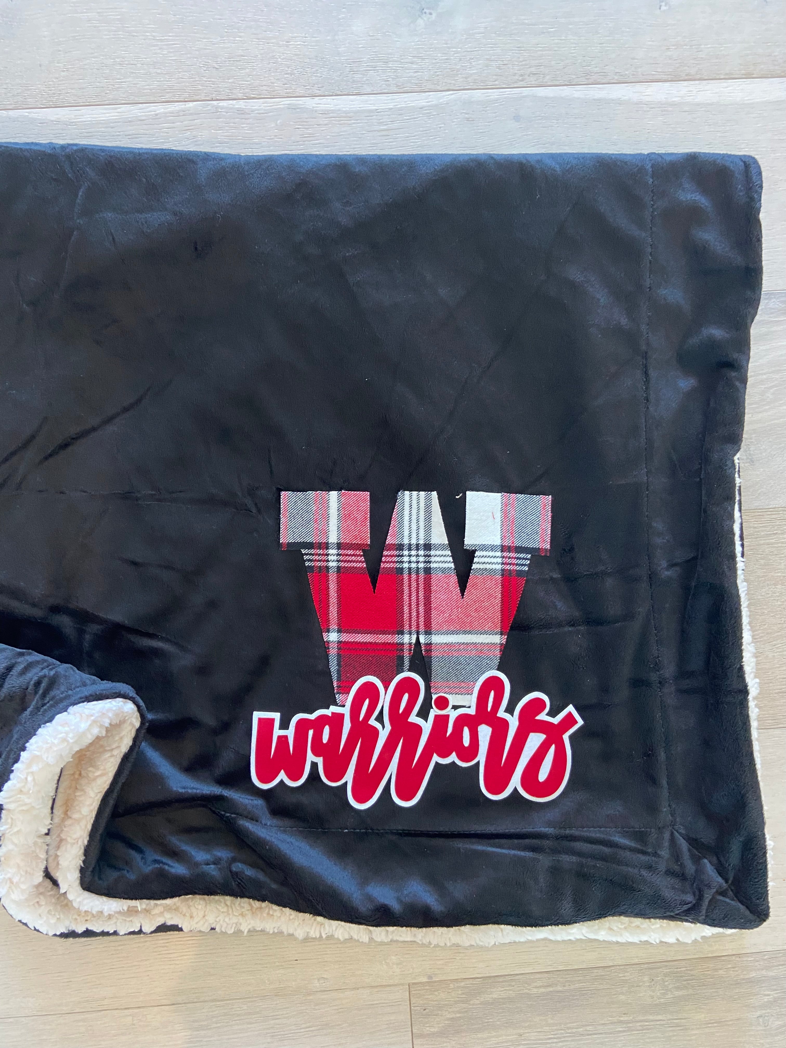 W + WARRIORS BLACK SHERPA BLANKET H.FLYNN