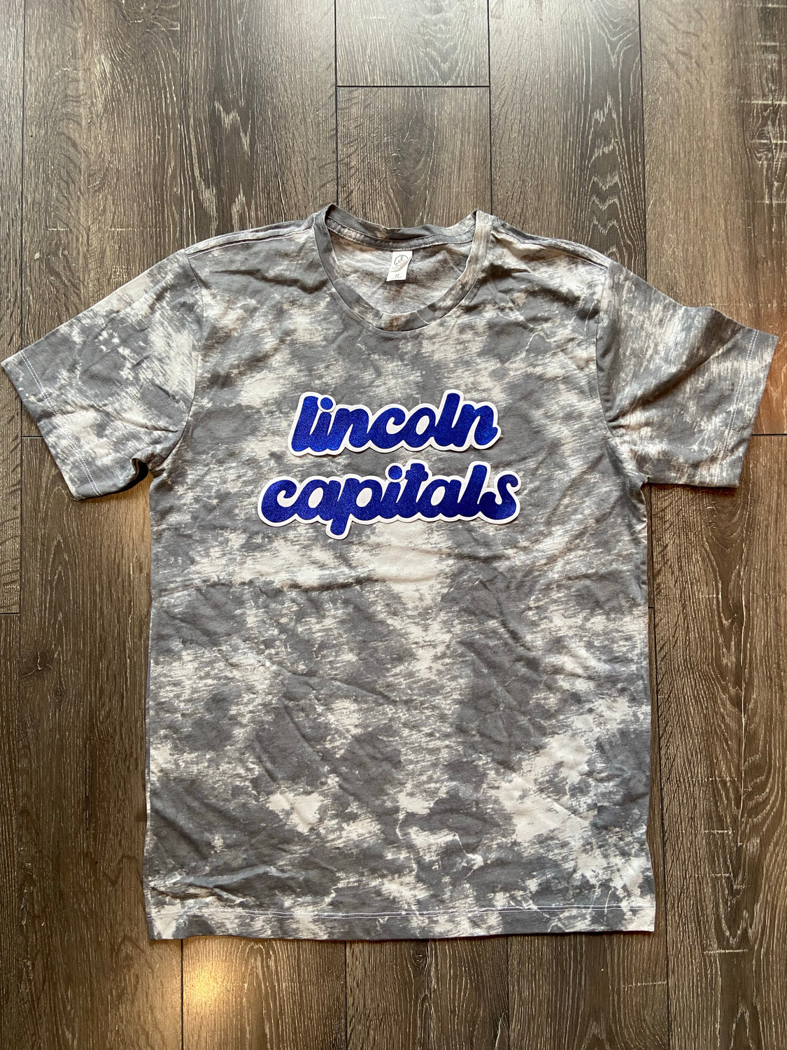 LINCOLN CAPITALS - GREY DYED TEE