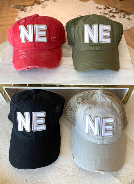 NE EMBROIDERED TRUCKER HAT – H.FLYNN