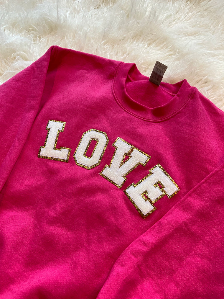 LOVE - CHENILLE HOT PINK CREW