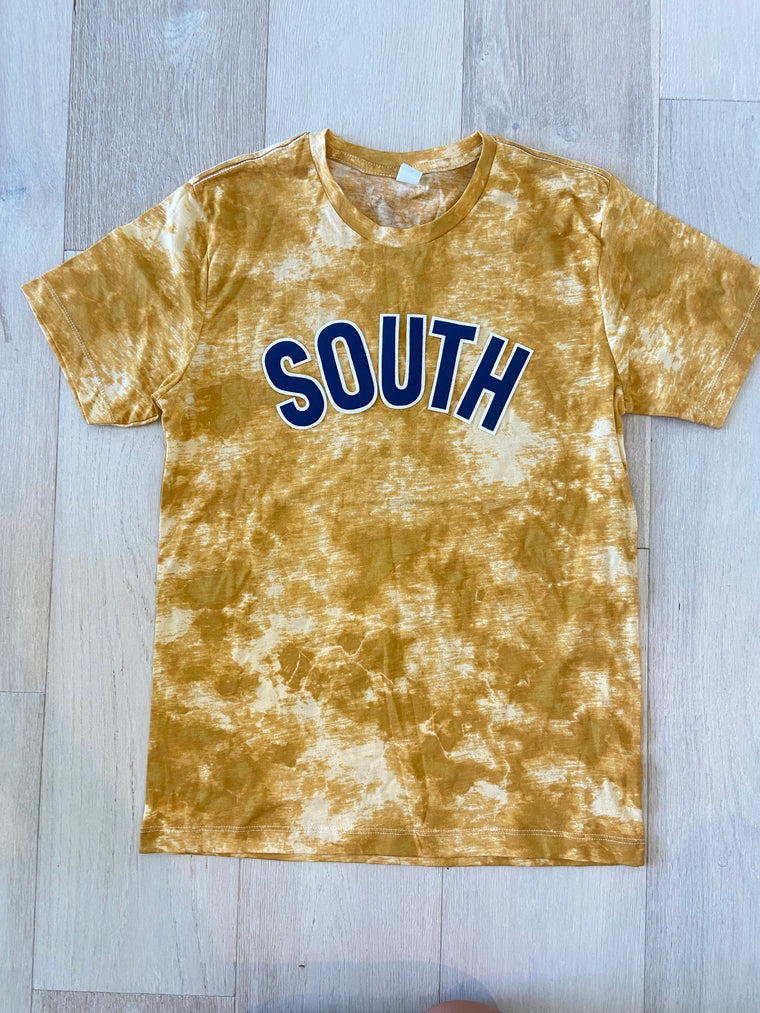 SOUTH - GOLD DYED TEE