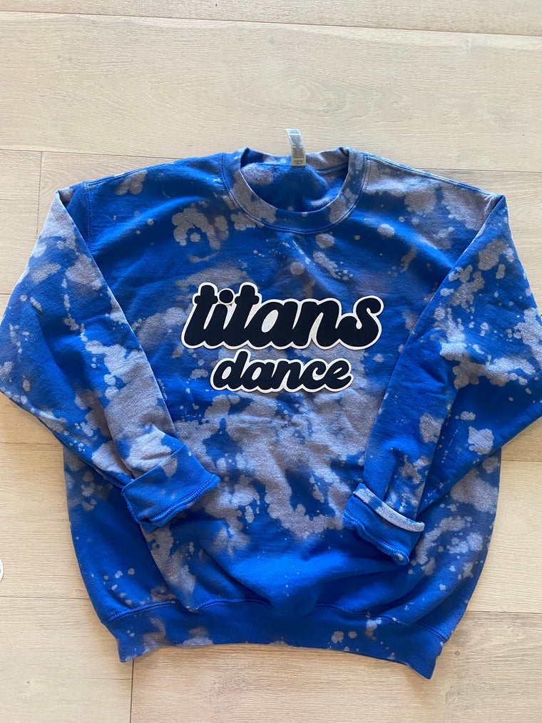 TITANS DANCE - BLUE DYED CREW