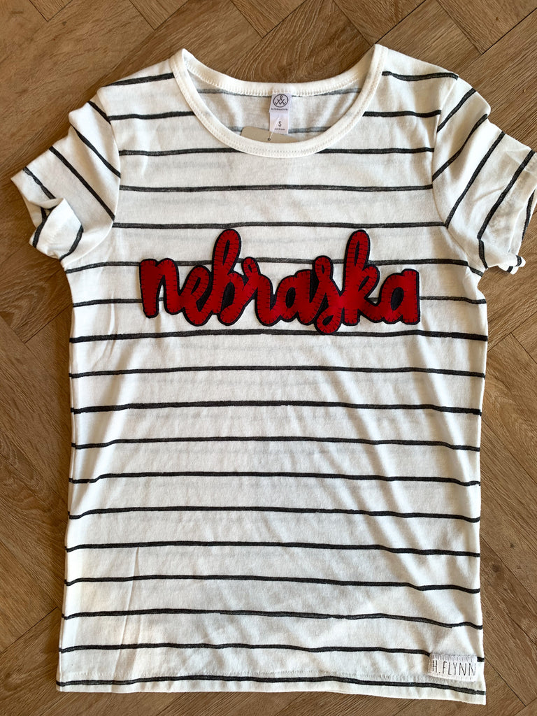 RED/ BLACK CURSIVE NEBRASKA - STRIPE TEE