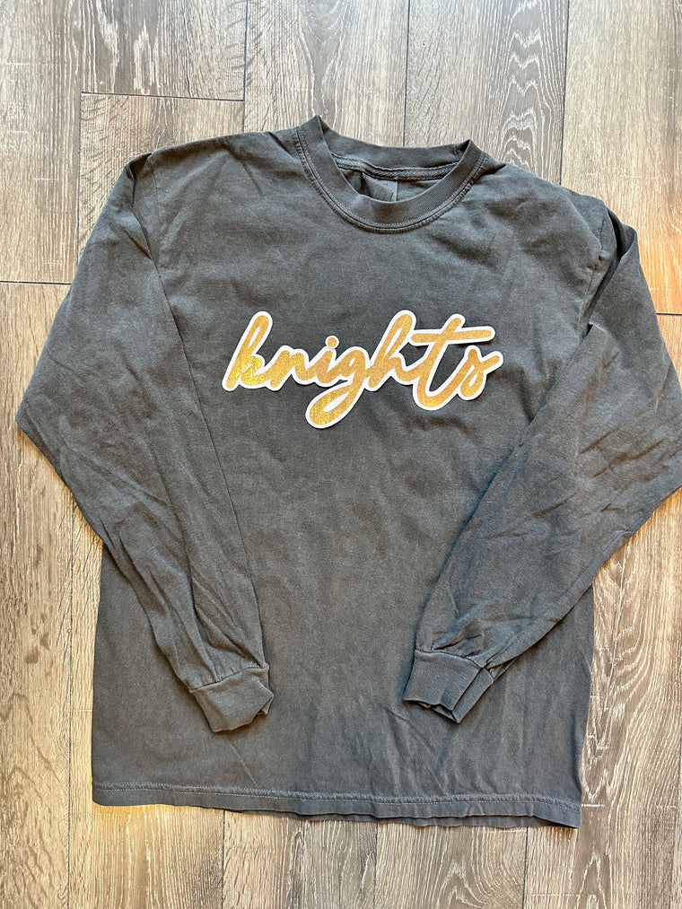 DAINTY KNIGHTS - GREY COMFORT COLORS LONG SLEEVE