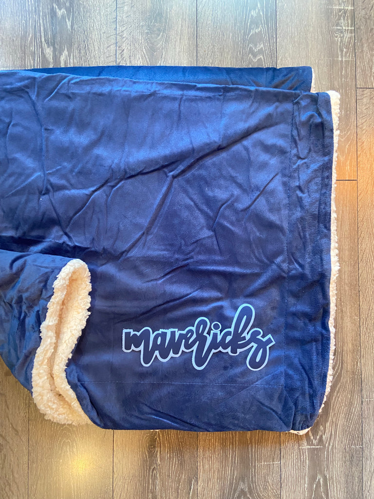 MAVERICKS - NAVY SHERPA BLANKET