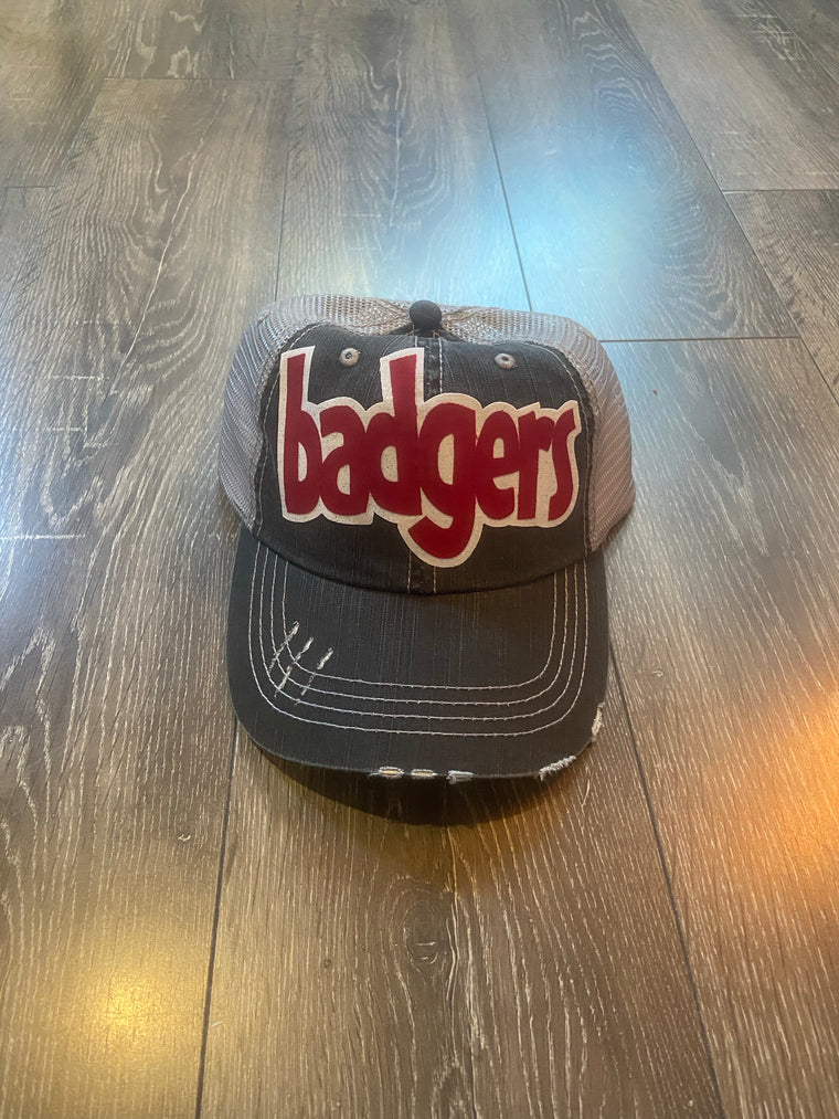 BADGERS - TRUCKER HAT